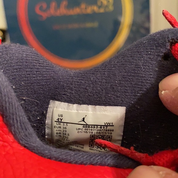 Air Jordan 4 retro FIBA. Sz 4Y - Picture 8 of 9